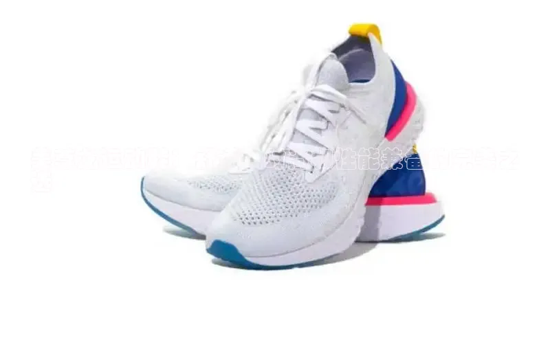 bsports登录入口文心一言美尊龙运动鞋：舒适、时尚和性能兼备的完美之
选