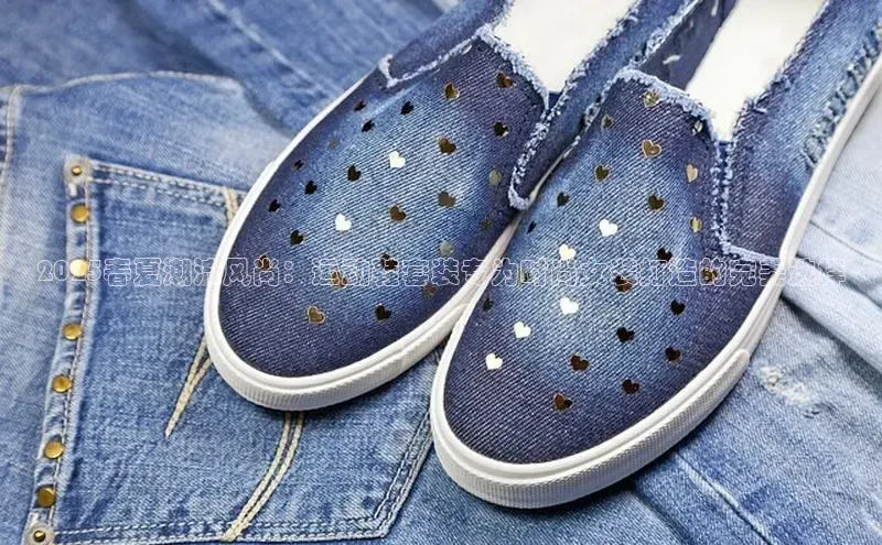 2025春夏潮流风尚：运动鞋套装专为时尚女装打造的完美选择